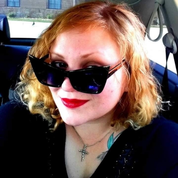 Meet your Posher, Shana - Picture 9 of 11